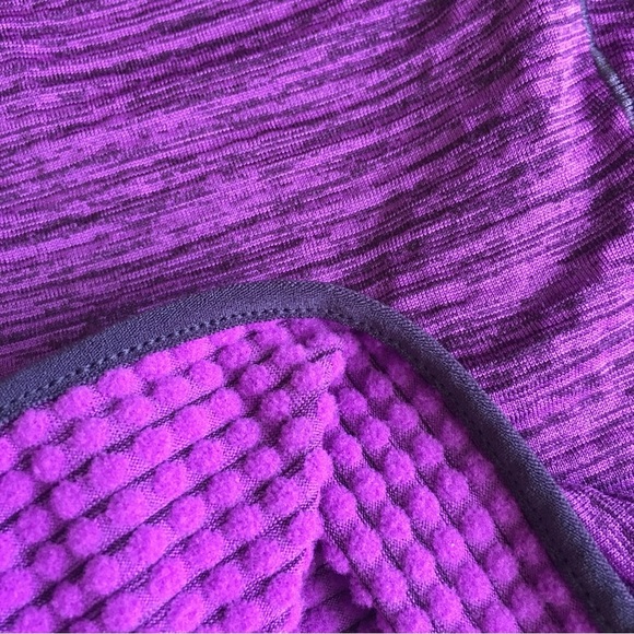 SOLD! Nike Dri-Fit Quarter Zip Pullover, Thumbholes, Purple, Magenta, Black, S - Picture 7 of 17